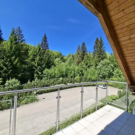 Czarna Gora B39 * Siena